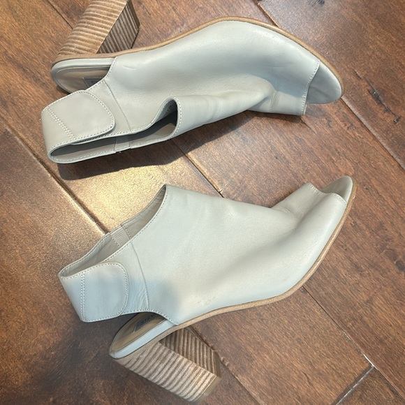 Nonstp Steve Madden - Picture 2 of 4